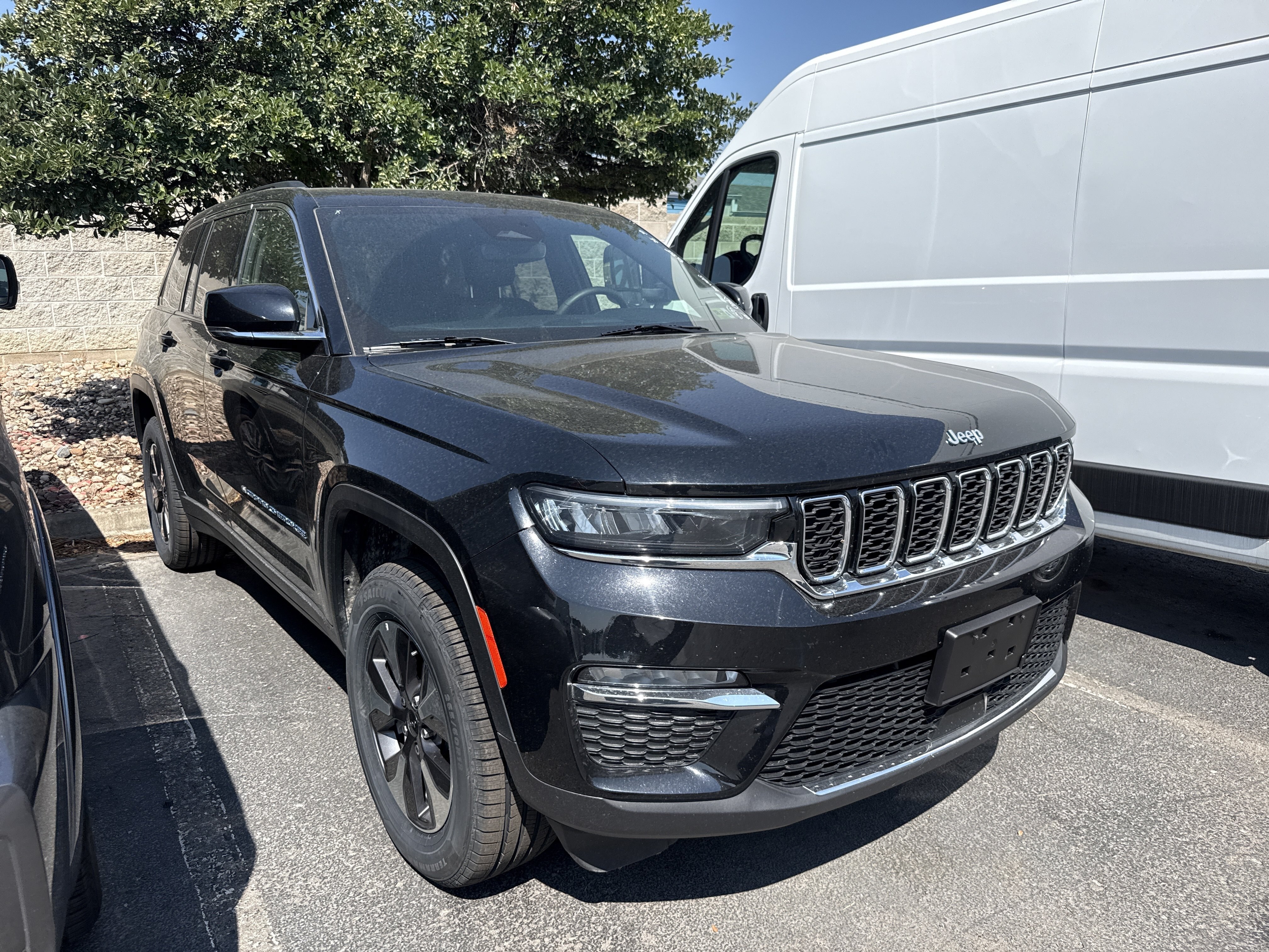 jeep grand cherokee 2024 1C4RJYB61RC181626 image jeep grand cherokee 2024 1C4RJYB61RC181626 image